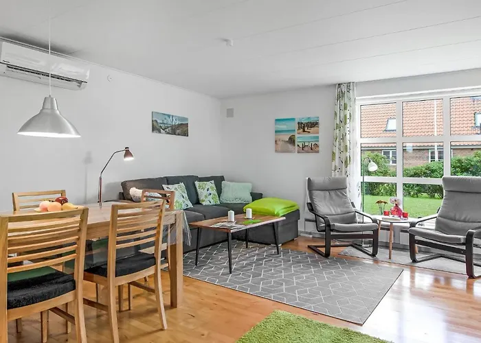 One-bedroom In Holiday home *